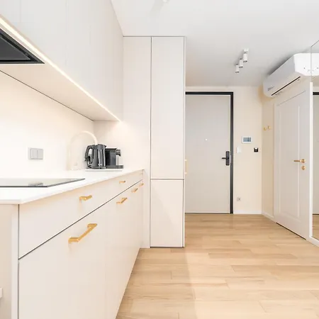 Aloha Centrum 아파트 슈체친